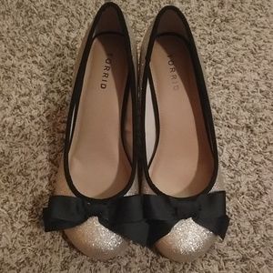 Torrid Gold Glitter Black Heel with Bow